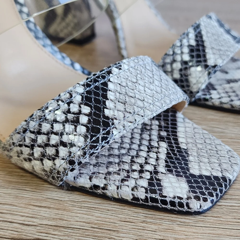 VINCE CAMUTO Felima Snakeskin Leather High Heel Sandal 8M